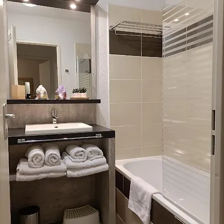 De La Source By Euclenima