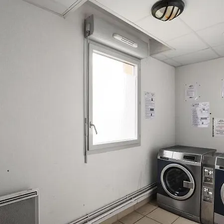 Apartament De La Source By Euclenima Salies-de-Béarn