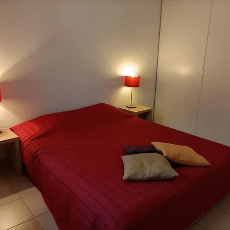 De La Source By Euclenima Apartment Salies-de-Béarn