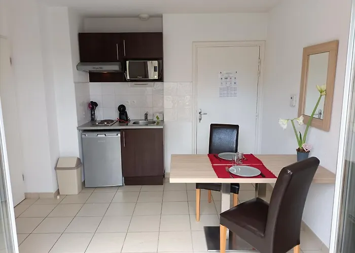 Résidence De La Source By Euclenima Salies-de-Béarn