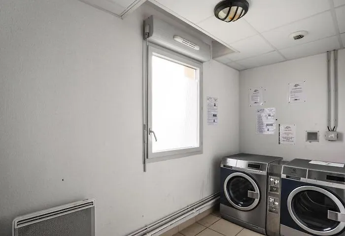 Appartement Résidence De La Source By Euclenima Salies-de-Béarn